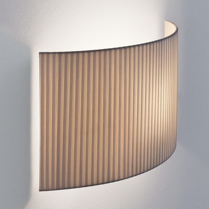 Comodin Wall Lamp by Santa and Cole Lamps